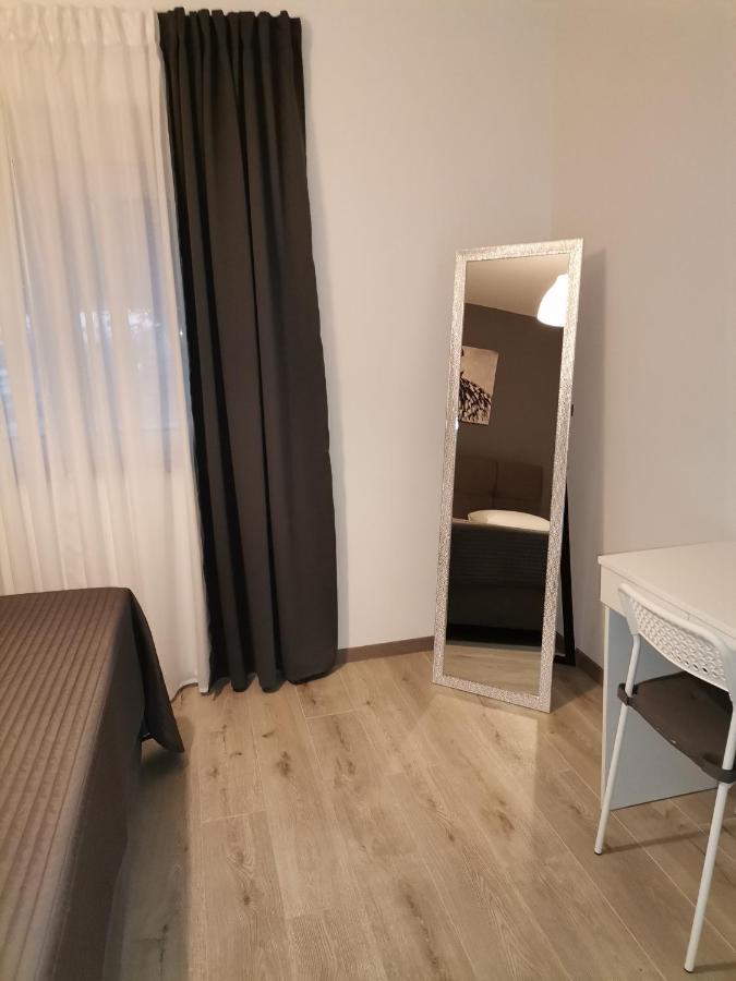 Apartments Star - Free Private Parking Задар Екстериор снимка